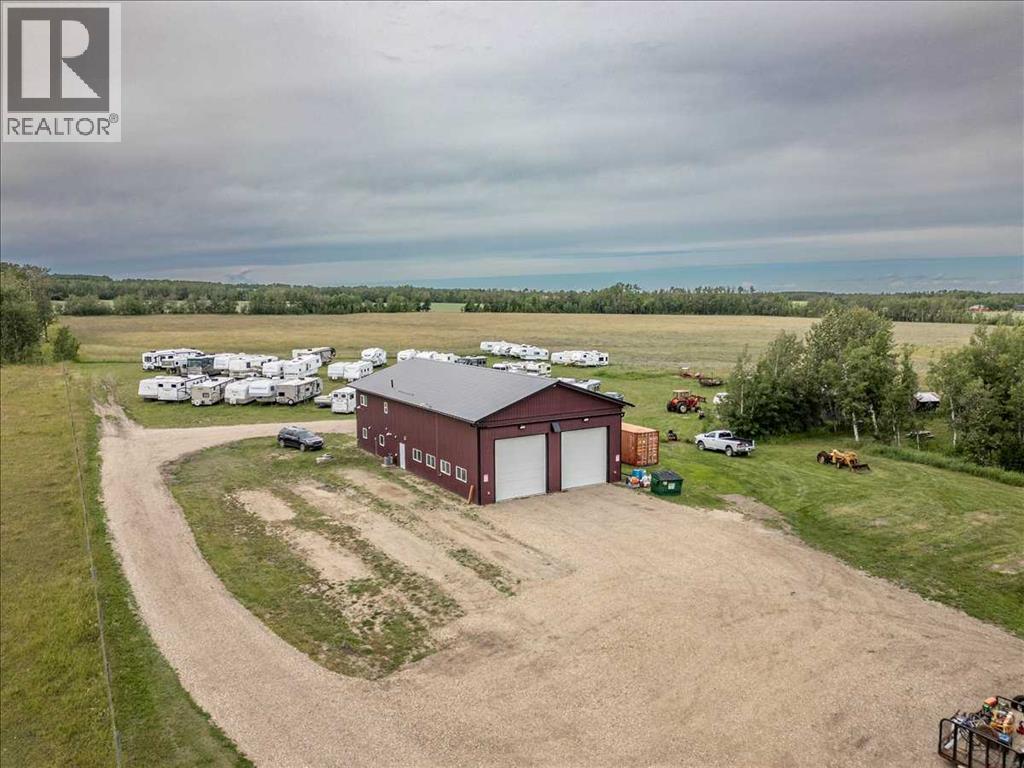 48322 Rge Road 275, Rural Leduc County, Alberta  T0C 0V0 - Photo 1 - A2269734