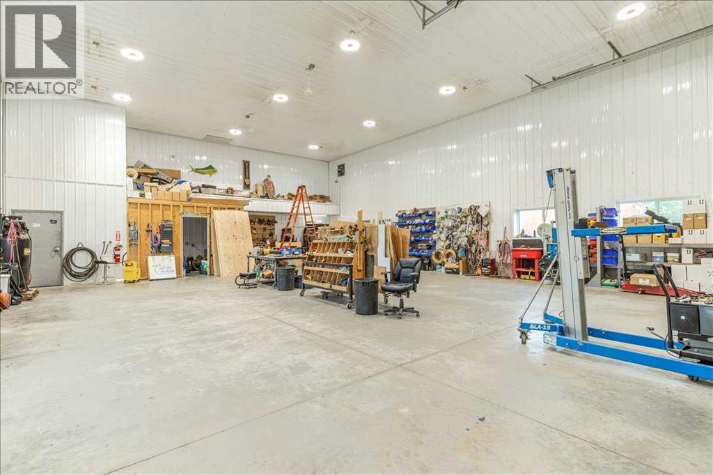 48322 Rge Road 275, Rural Leduc County, Alberta  T0C 0V0 - Photo 24 - A2269734