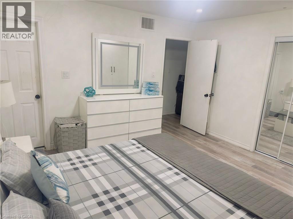 37 Juanita Drive, Hamilton, Ontario L9C 2G4 - Photo 18 - 40785252