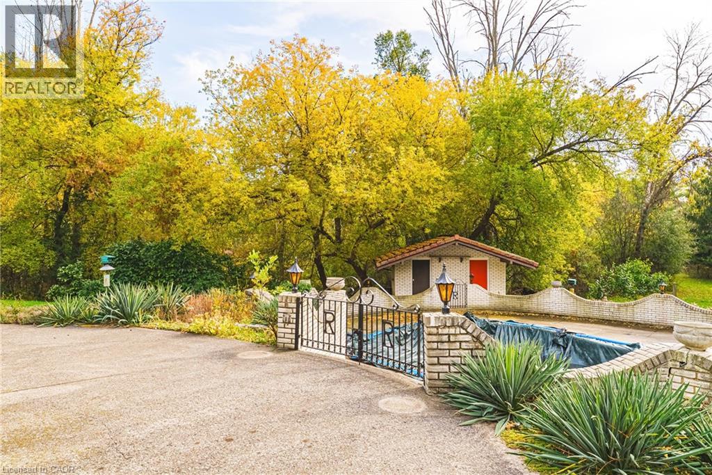 1751 Cheese Factory Road, Branchton, Ontario  N0B 1L0 - Photo 48 - 40784833