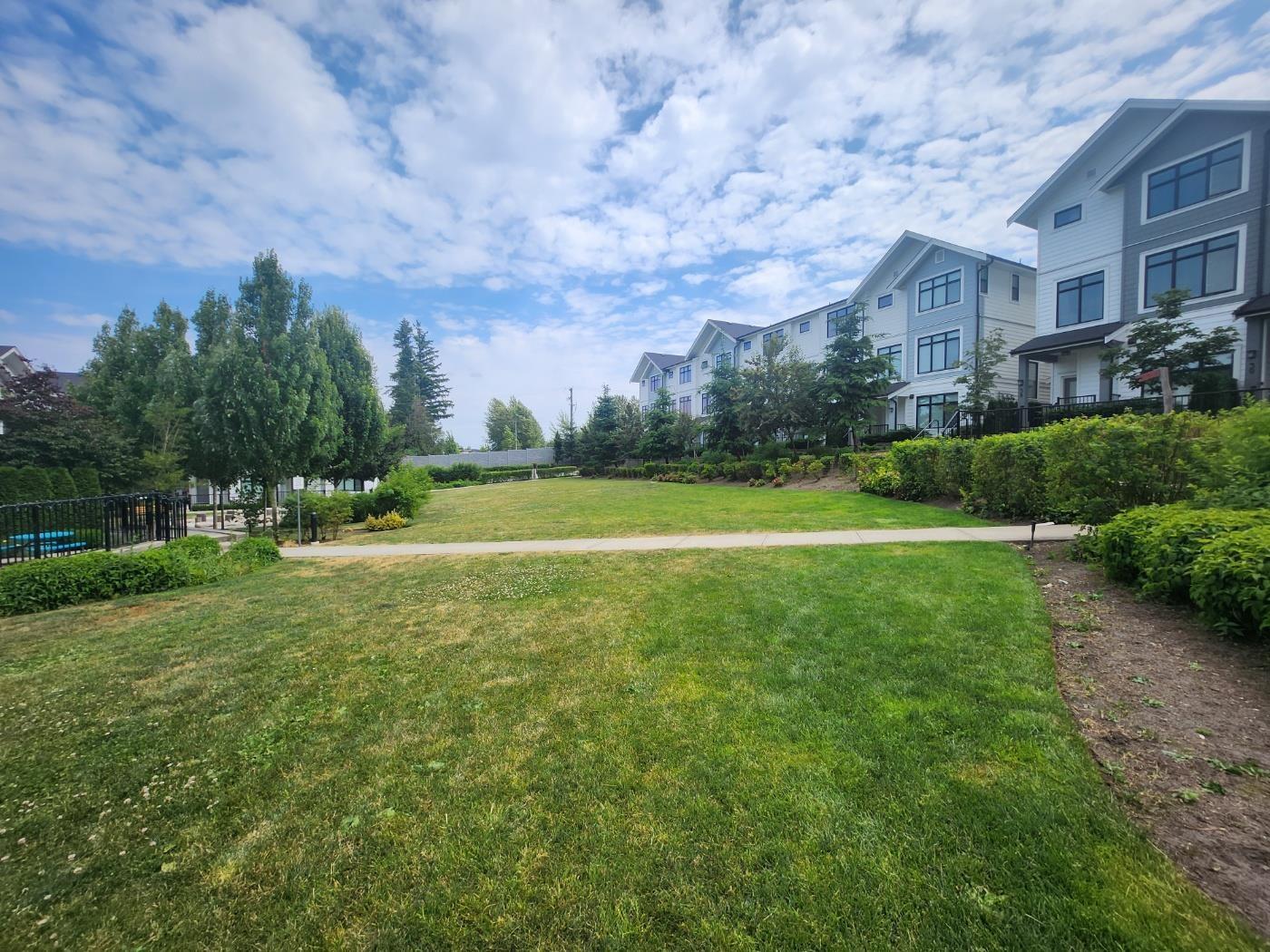 10 17557 100 Avenue, Surrey, British Columbia V4N 6V5 - Photo 28 - R3065935