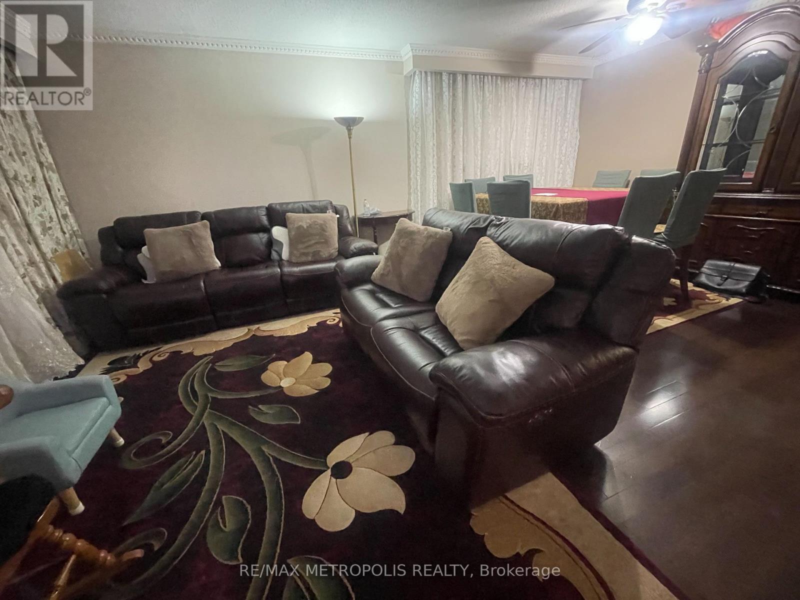 29 Charles Tupper Drive, Toronto, Ontario M1C 2A8 - Photo 4 - E12521616