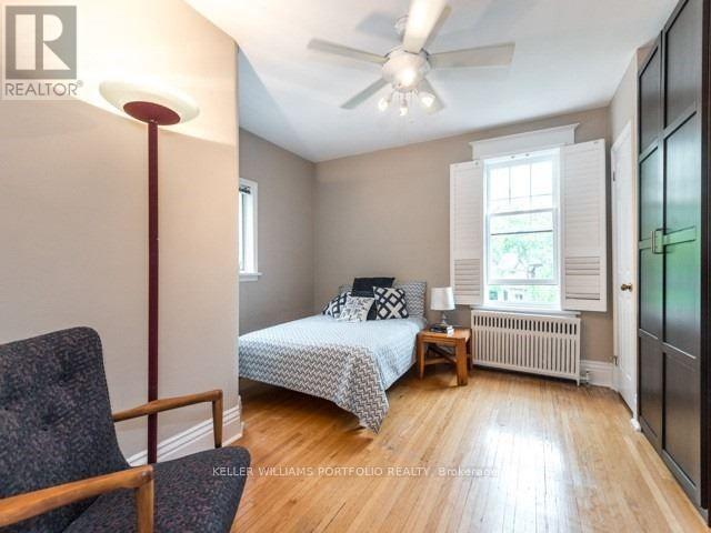 45 Sharron Drive, Toronto, Ontario  M4G 2A7 - Photo 12 - C12524722