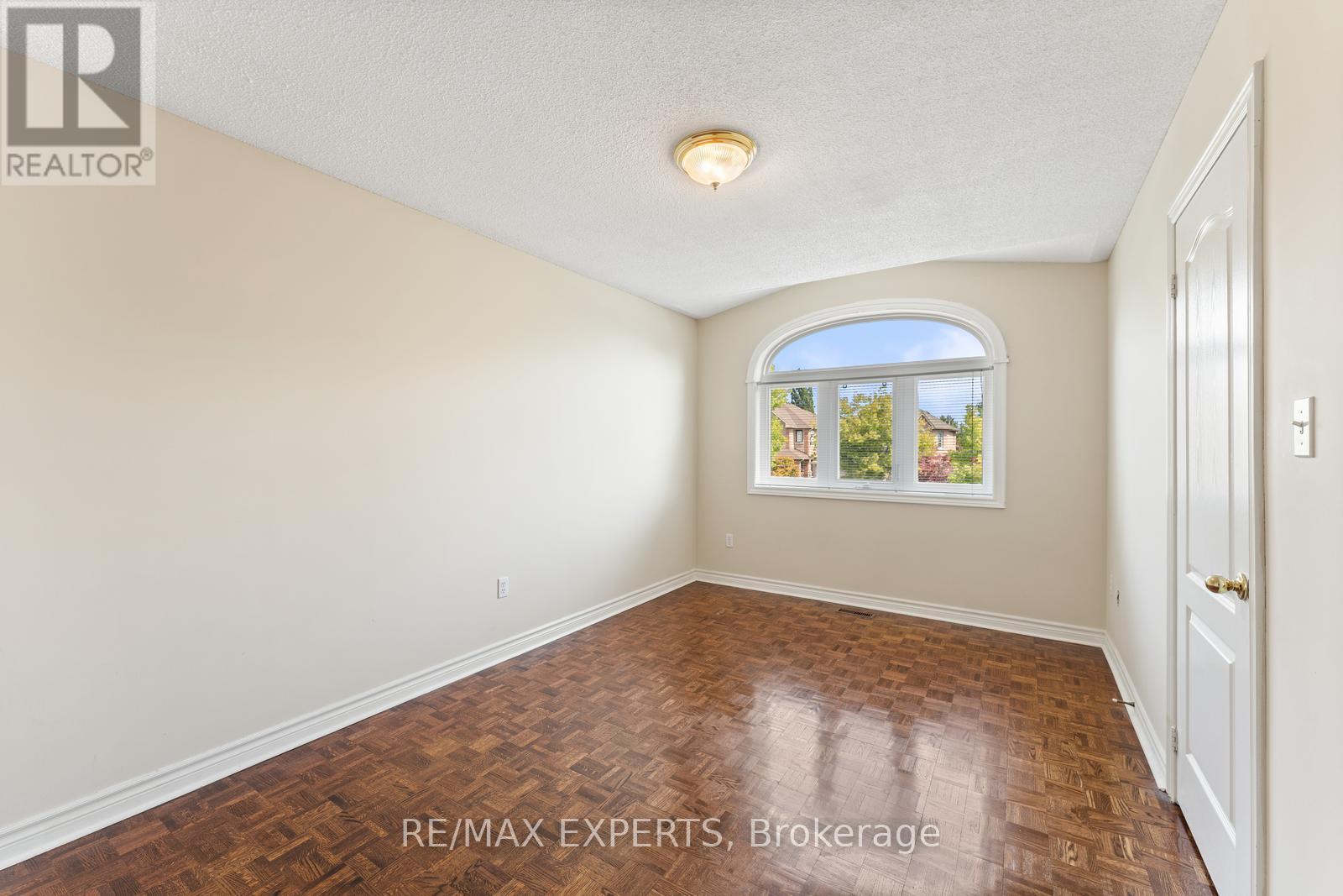 157 Cherokee Drive, Vaughan, Ontario  L6A 2M7 - Photo 26 - N12524724