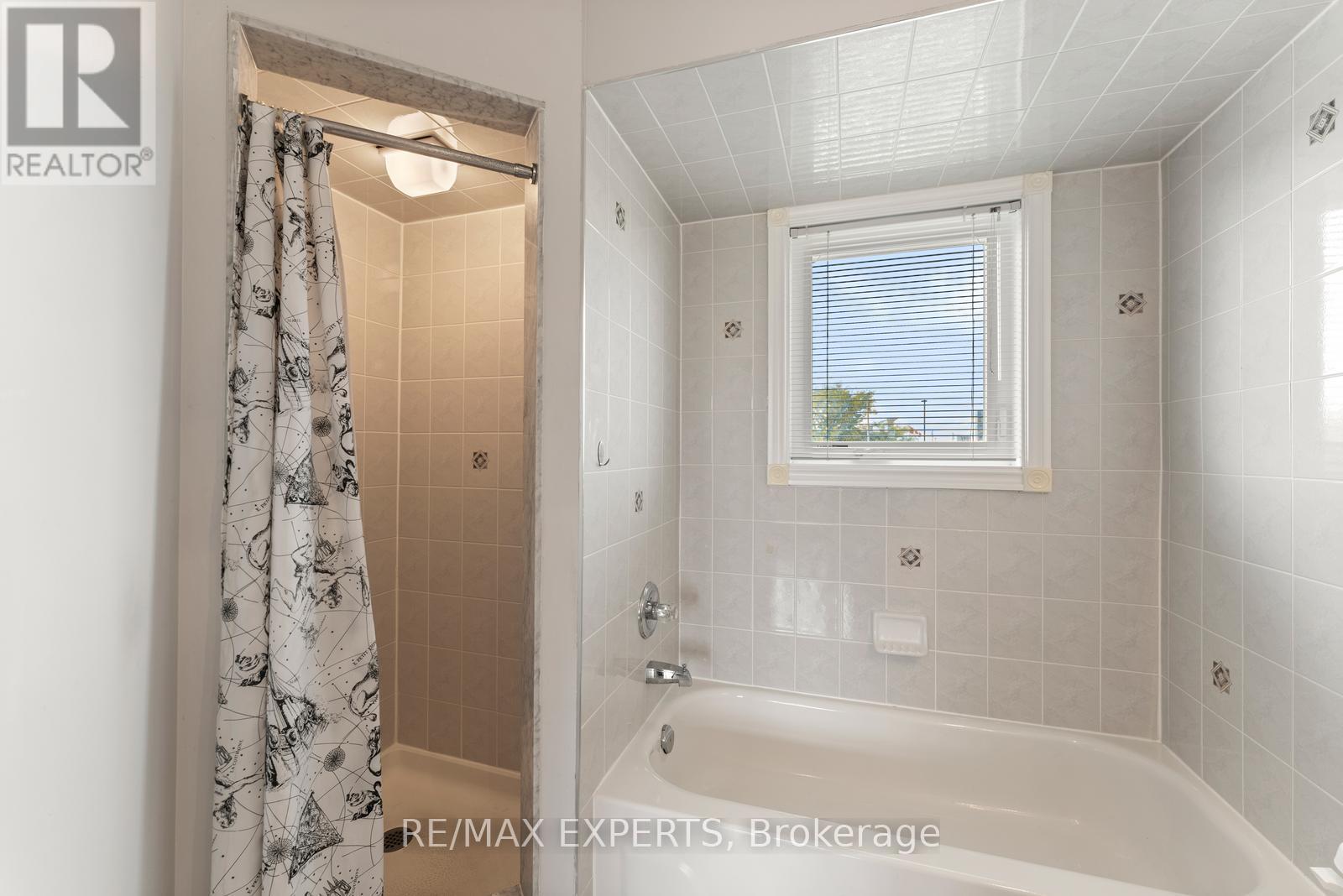 157 Cherokee Drive, Vaughan, Ontario  L6A 2M7 - Photo 29 - N12524724