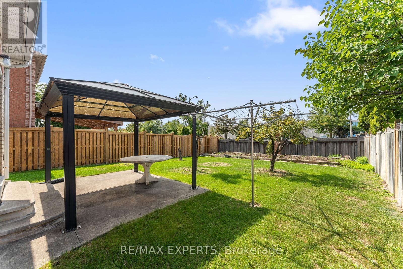 157 Cherokee Drive, Vaughan, Ontario  L6A 2M7 - Photo 37 - N12524724