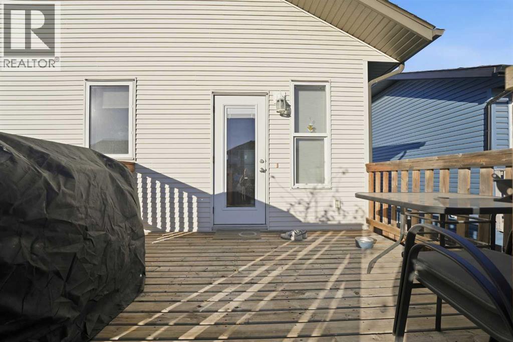 93 Eastpointe Drive, Blackfalds, Alberta  T4M 0B1 - Photo 37 - A2268419