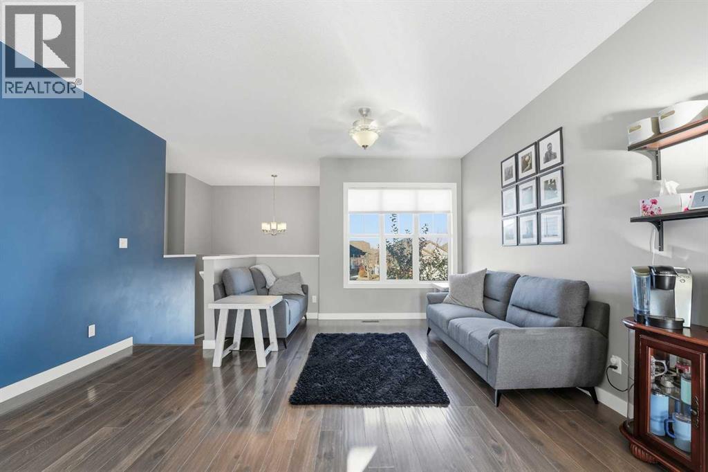 93 Eastpointe Drive, Blackfalds, Alberta  T4M 0B1 - Photo 12 - A2268419