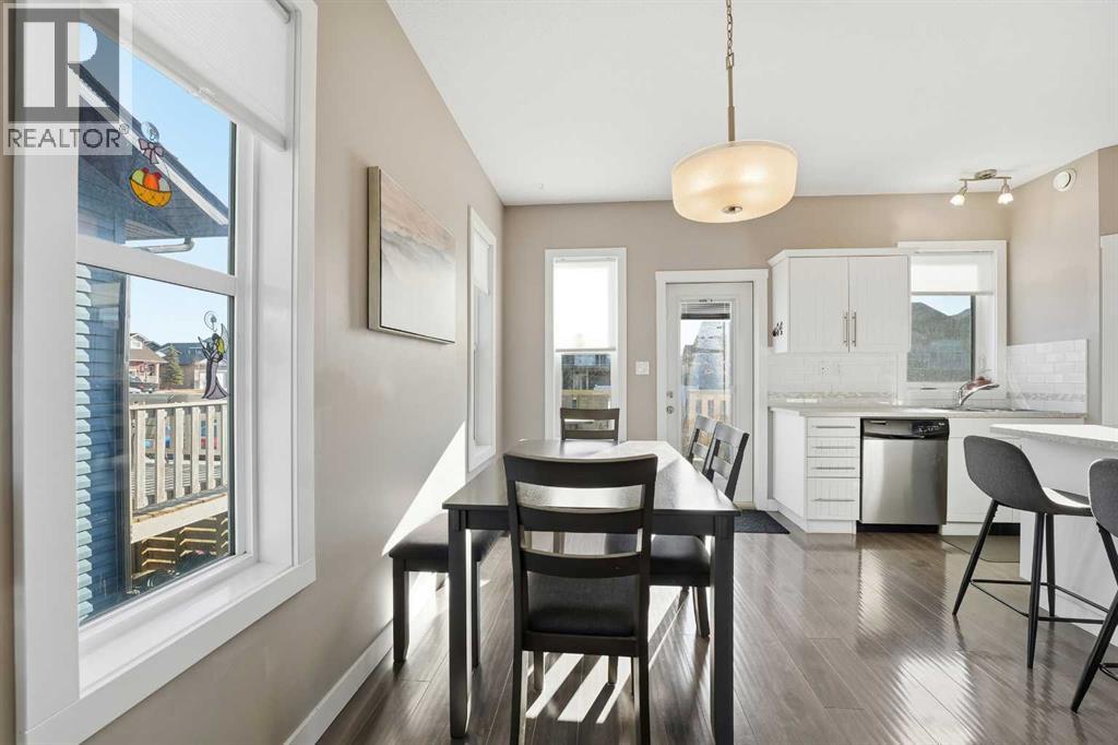 93 Eastpointe Drive, Blackfalds, Alberta  T4M 0B1 - Photo 9 - A2268419