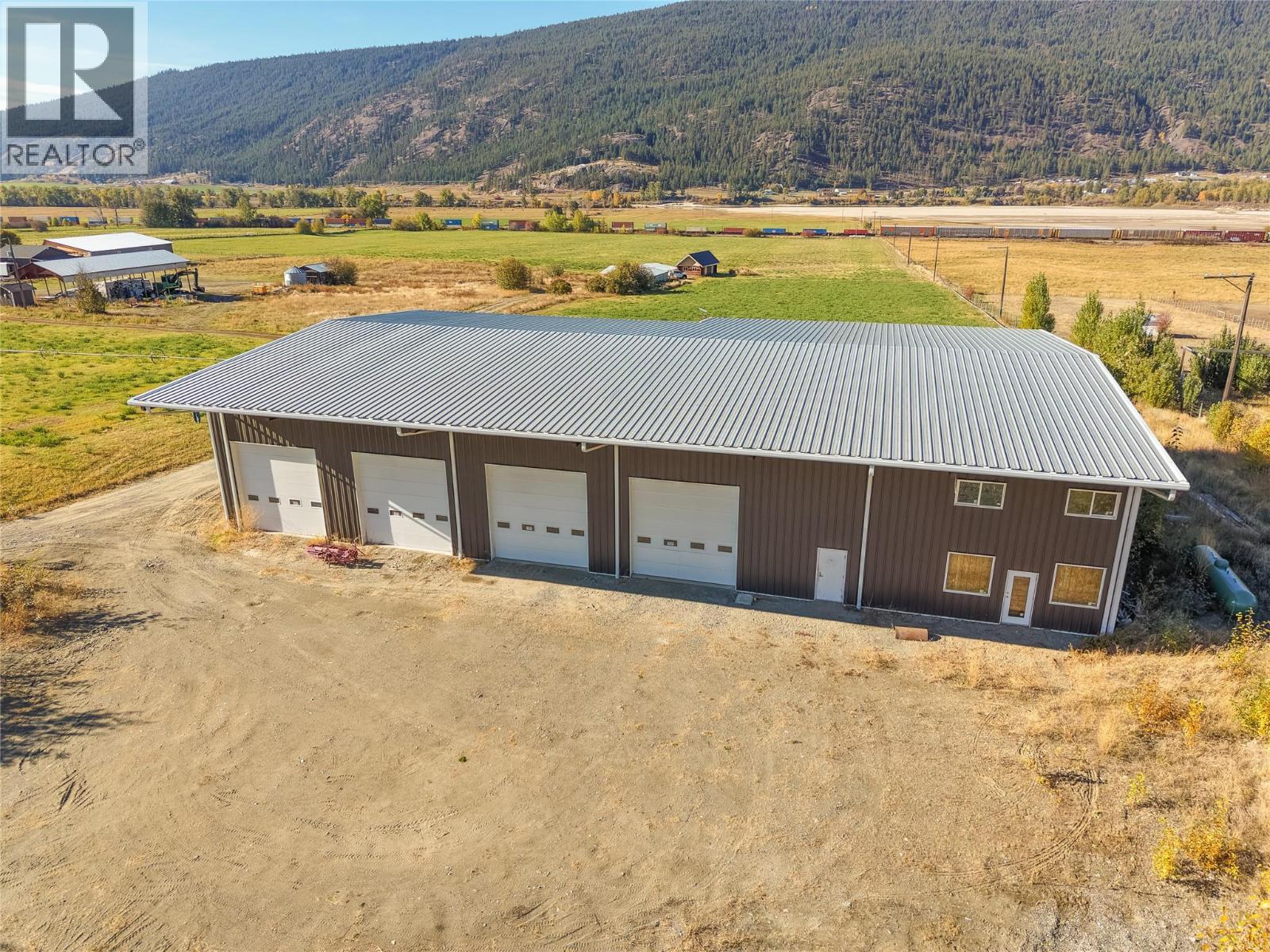 8533 Colt Road, Kamloops, British Columbia  V0E 1Z2 - Photo 4 - 10367208