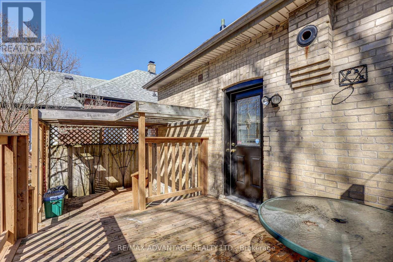 11 Josephine Street, London South, Ontario  N5Z 3N7 - Photo 39 - X12524776