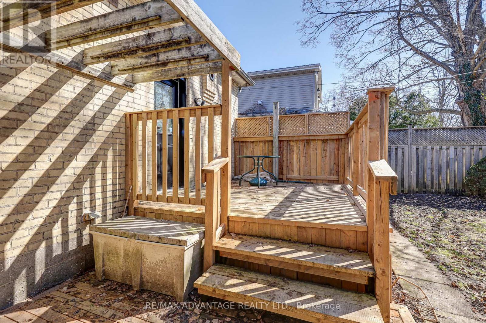 11 Josephine Street, London South, Ontario  N5Z 3N7 - Photo 40 - X12524776