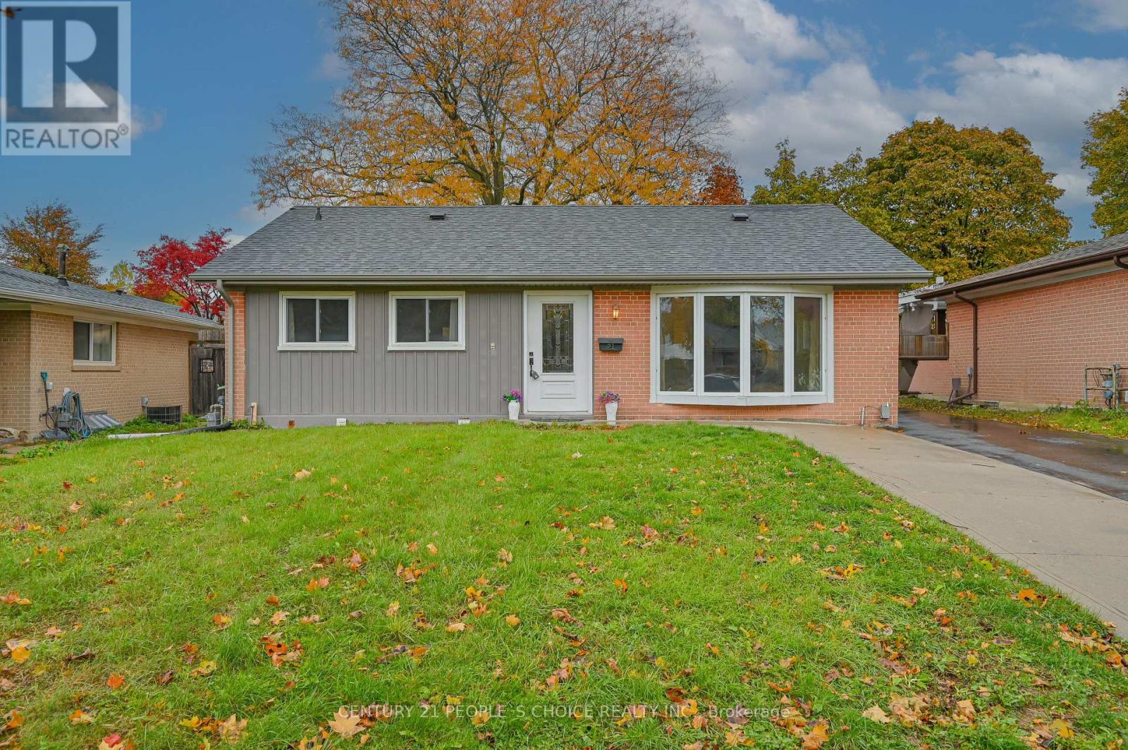 21 CATHEDRAL ROAD, Brampton, Ontario