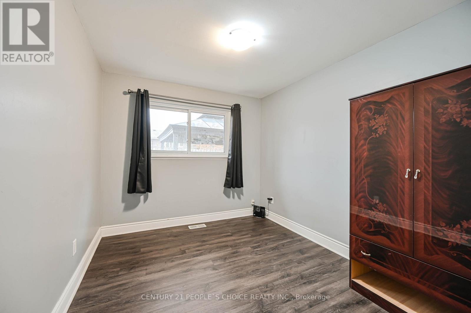 21 Cathedral Road, Brampton, Ontario  L6W 2P1 - Photo 10 - W12524728