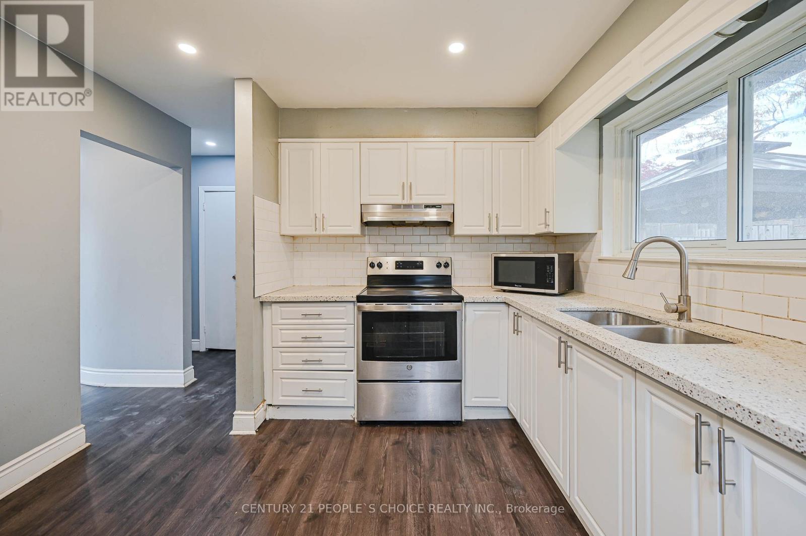 21 Cathedral Road, Brampton, Ontario  L6W 2P1 - Photo 19 - W12524728