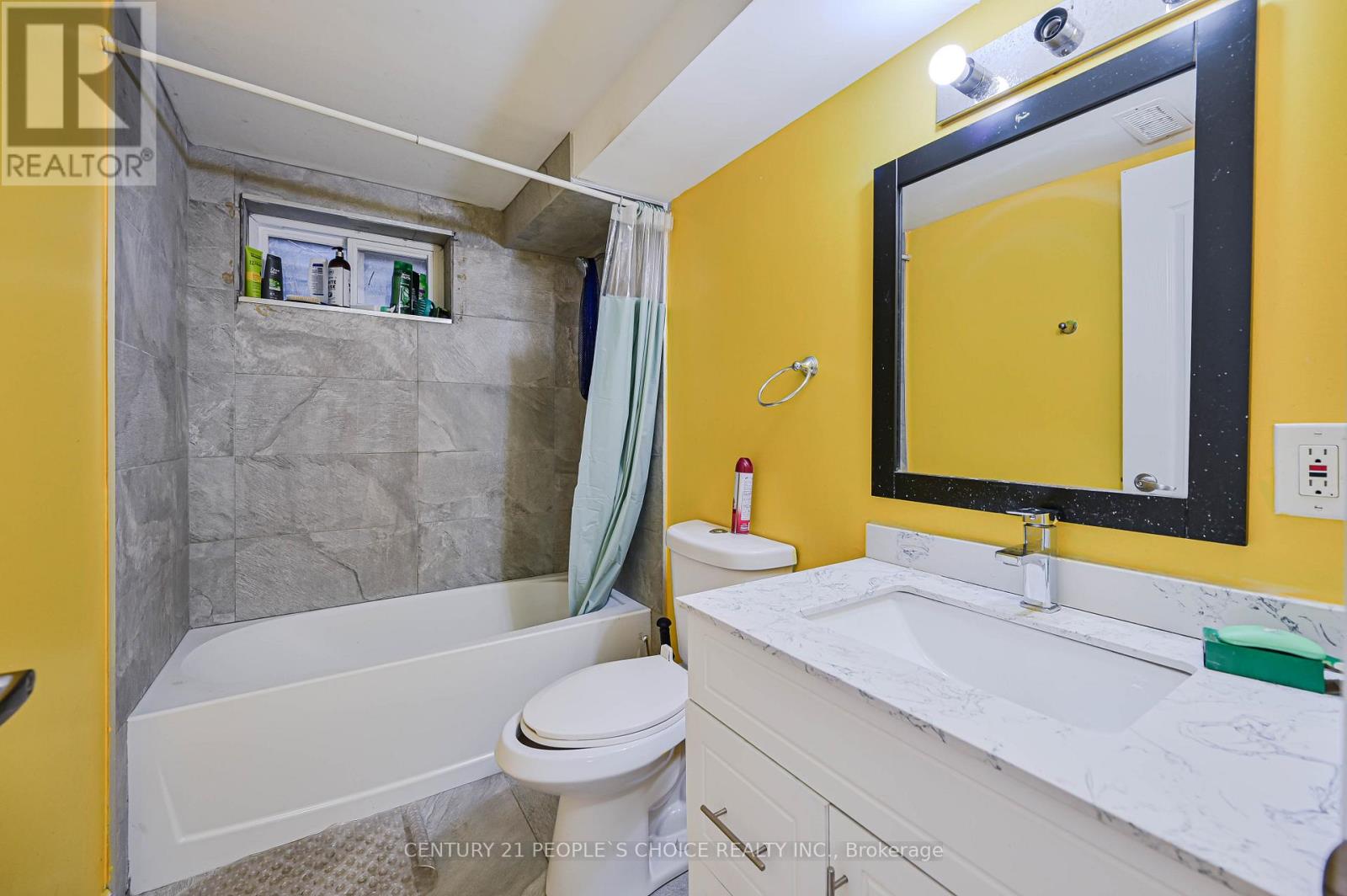 21 Cathedral Road, Brampton, Ontario  L6W 2P1 - Photo 36 - W12524728