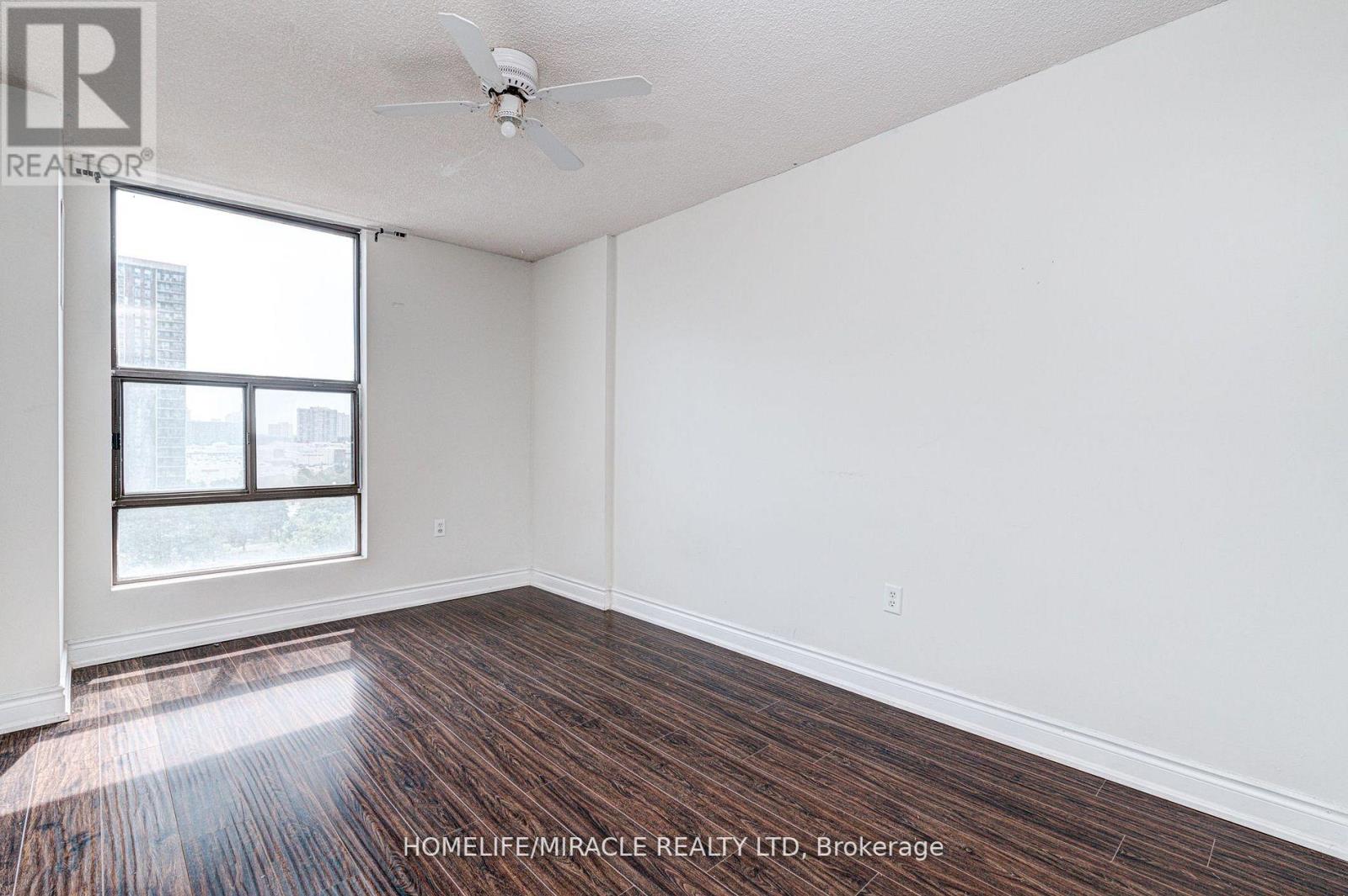 1004 - 17 Knightsbridge Road, Brampton, Ontario  L6T 3X9 - Photo 16 - W12524740