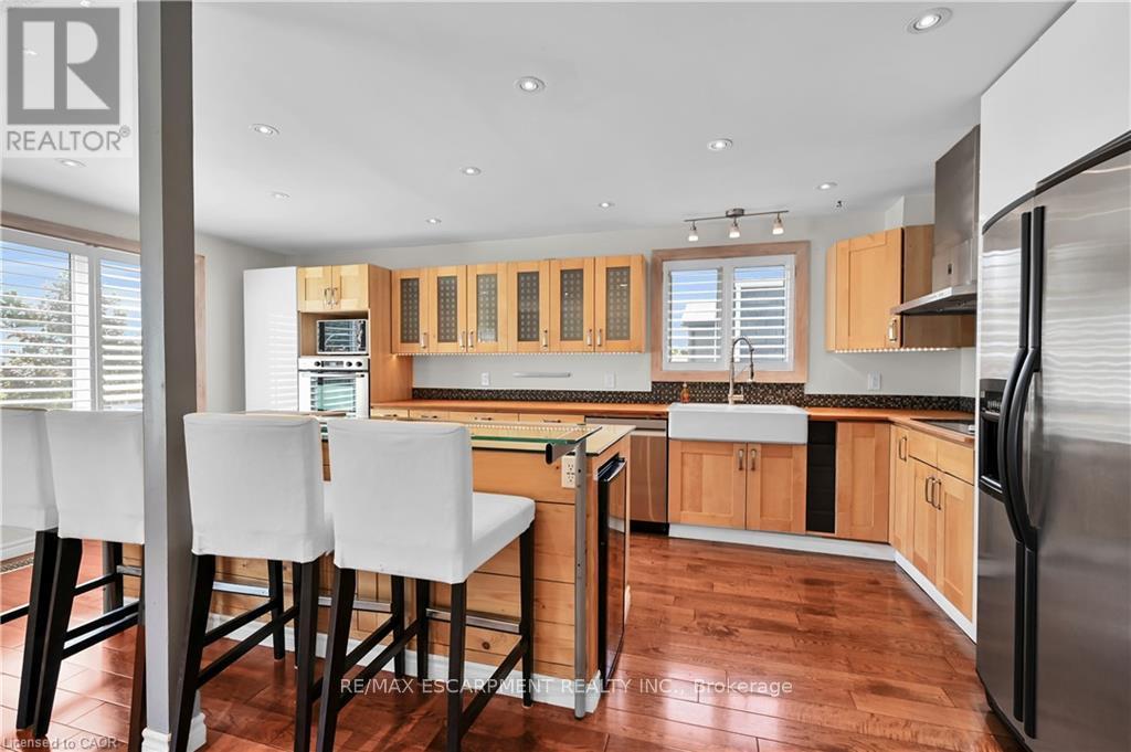 3347 Hannibal Road, Burlington, Ontario  L7M 1R8 - Photo 10 - W12524760