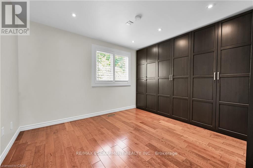 3347 Hannibal Road, Burlington, Ontario  L7M 1R8 - Photo 15 - W12524760