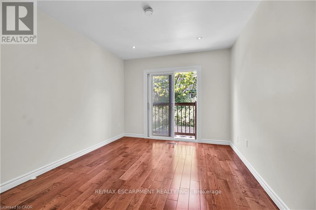 3347 Hannibal Road, Burlington, Ontario  L7M 1R8 - Photo 20 - W12524760