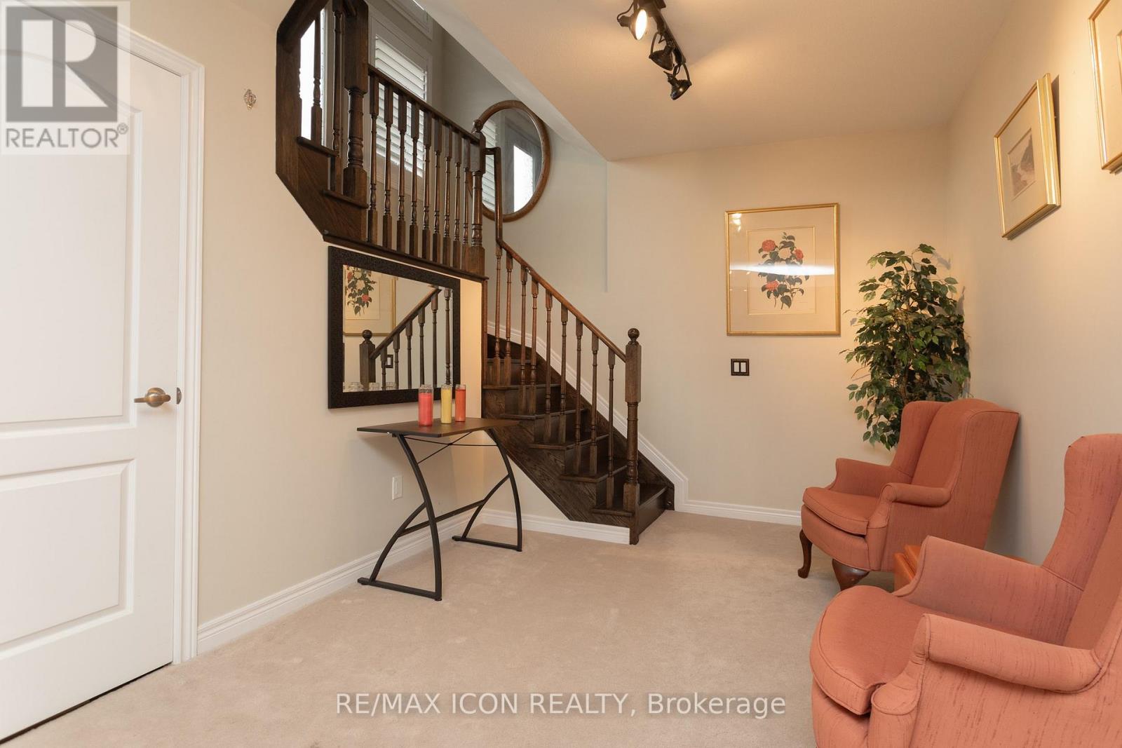 1024 Upper Thames Drive, Woodstock, Ontario  N4T 0H4 - Photo 15 - X12524732