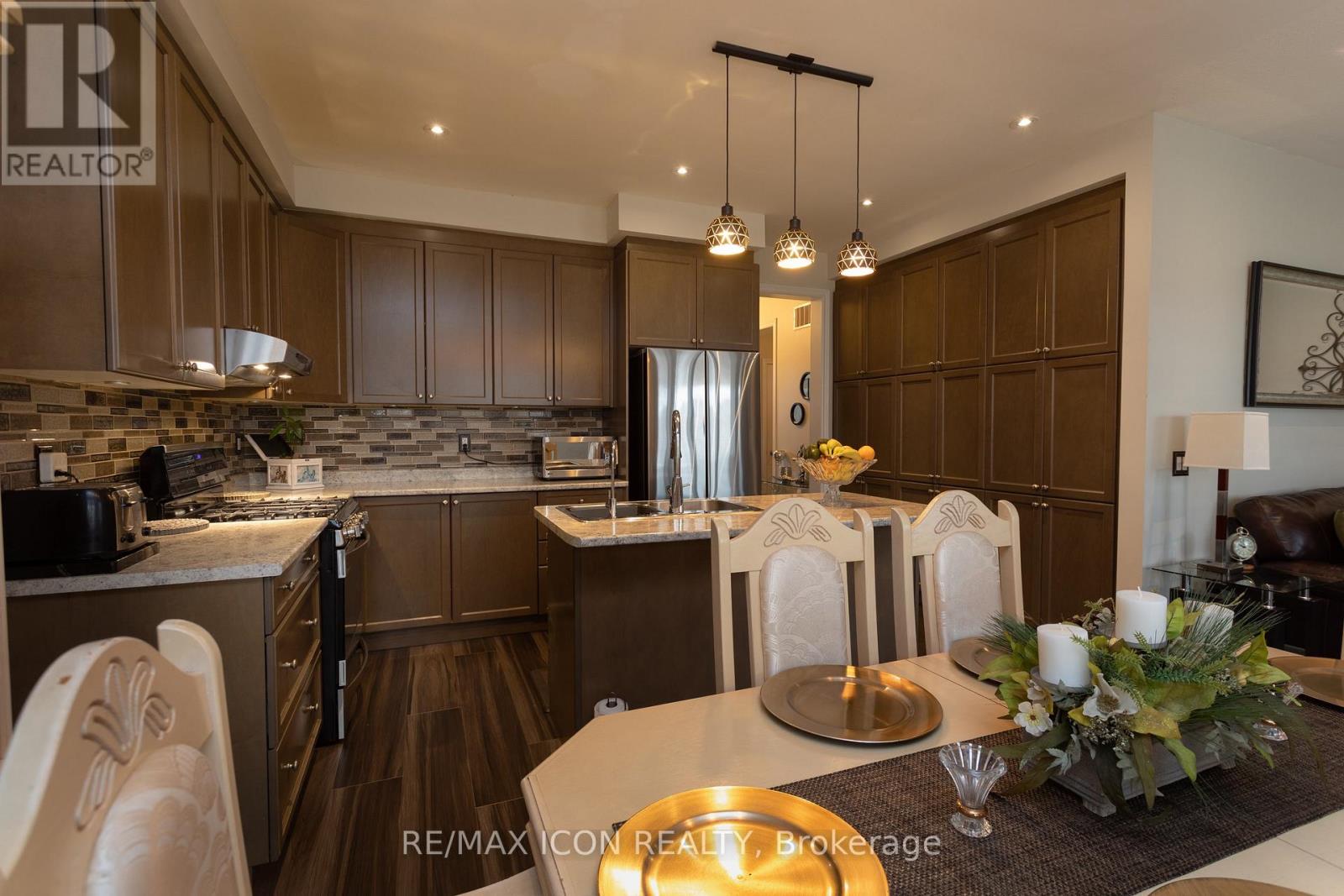 1024 Upper Thames Drive, Woodstock, Ontario  N4T 0H4 - Photo 8 - X12524732