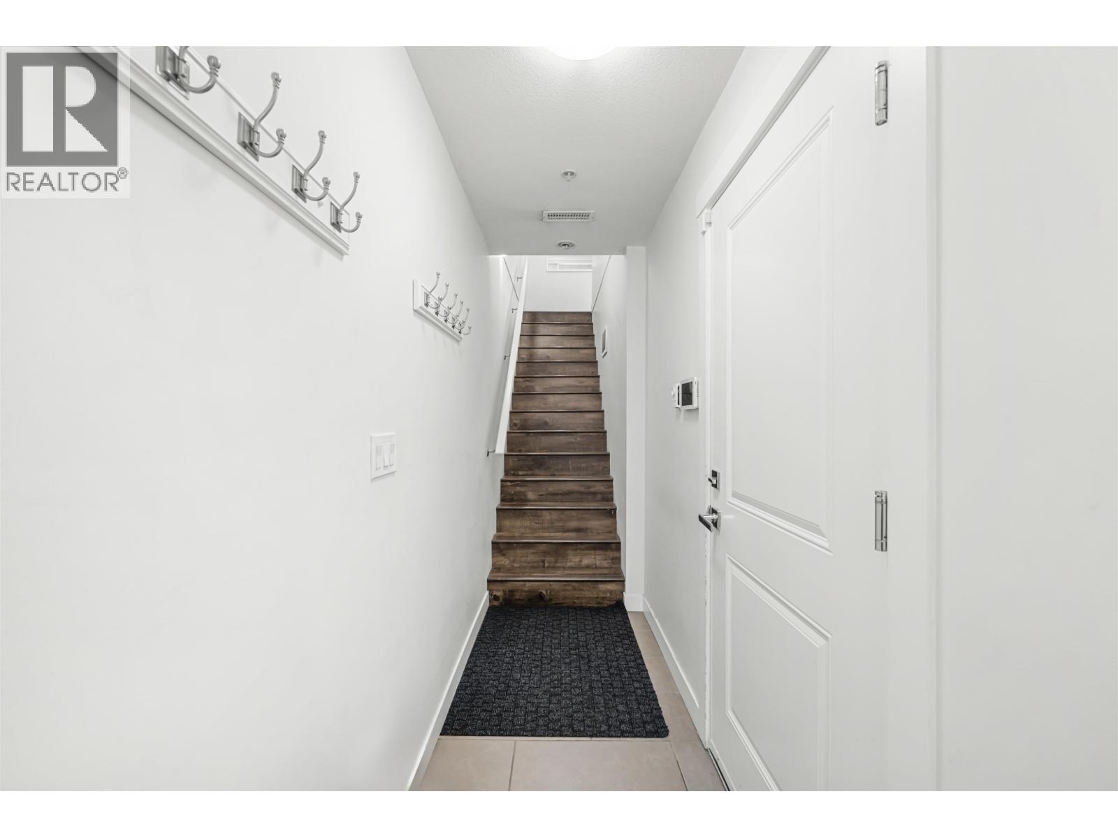 8 100 Wood Street, New Westminster, British Columbia V3M 0H6 - Photo 13 - R3065938