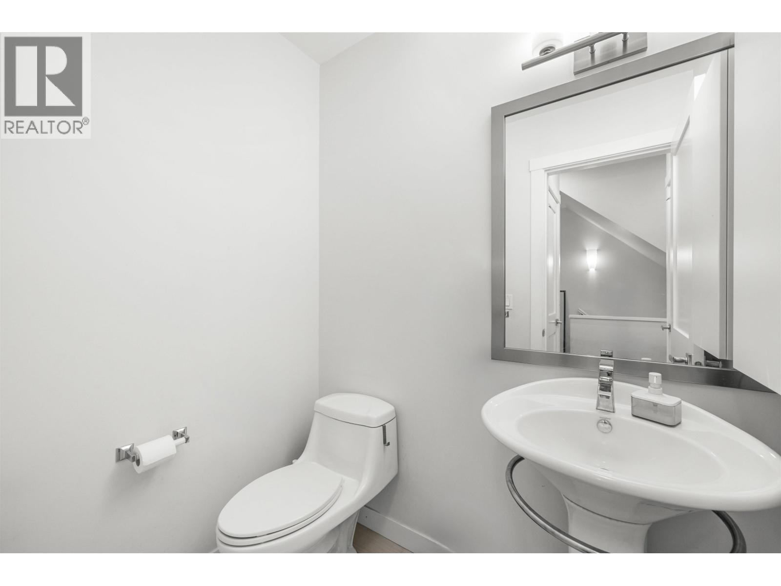 8 100 Wood Street, New Westminster, British Columbia V3M 0H6 - Photo 25 - R3065938