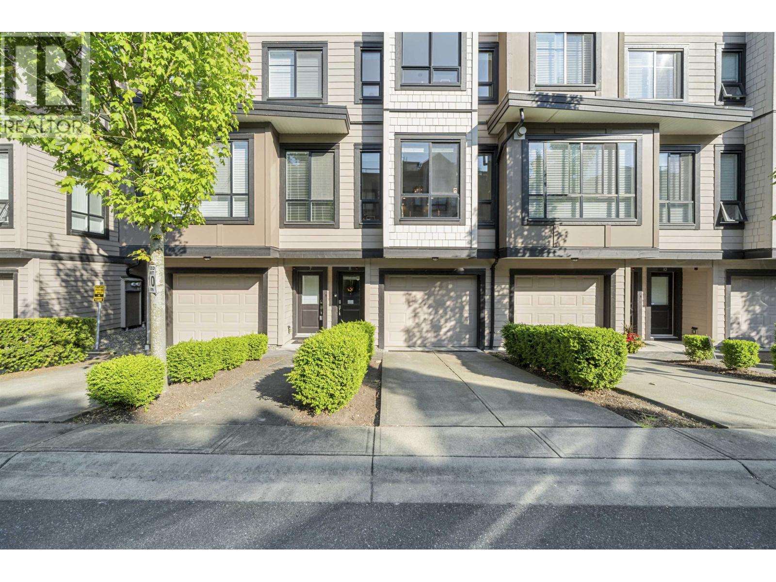 8 100 Wood Street, New Westminster, British Columbia V3M 0H6 - Photo 3 - R3065938