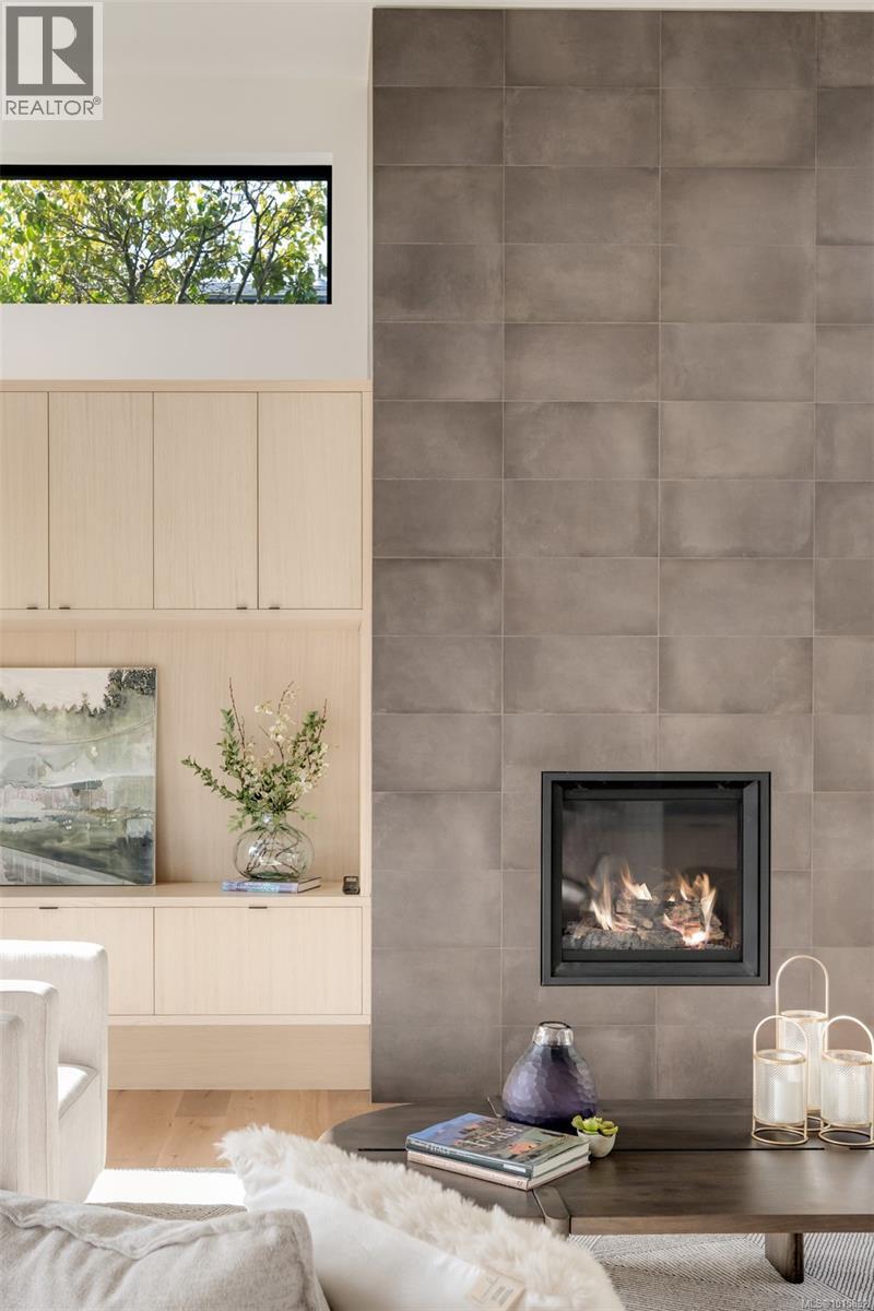 1542 Despard Ave, Victoria, British Columbia V8S 1T3 - Photo 9 - 1015892