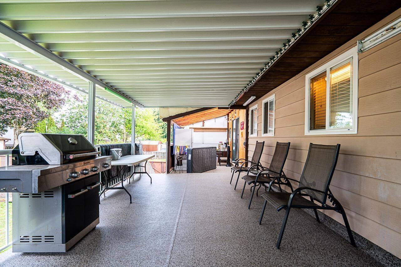 11707 82b Avenue, Delta, British Columbia V4C 2E8 - Photo 11 - R3064131