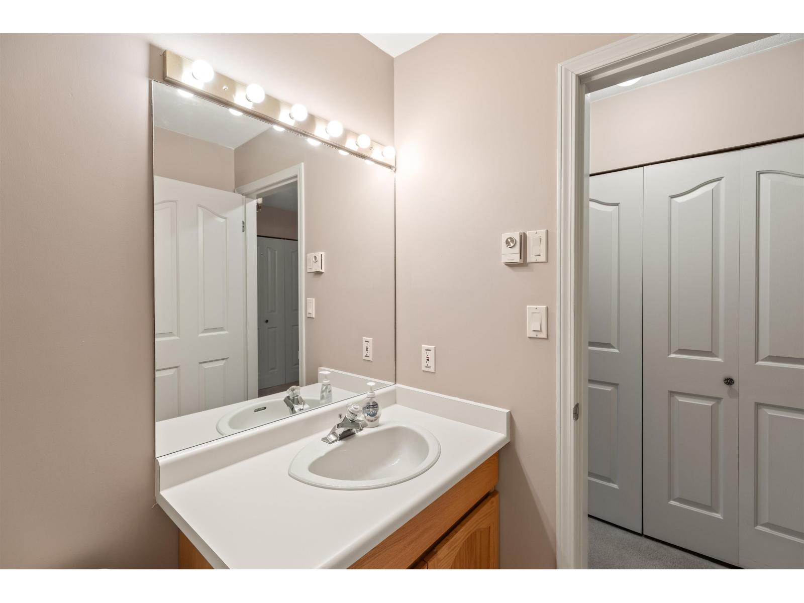 39 3115 Trafalgar Street, Abbotsford, British Columbia  V2S 8C5 - Photo 23 - R3065460