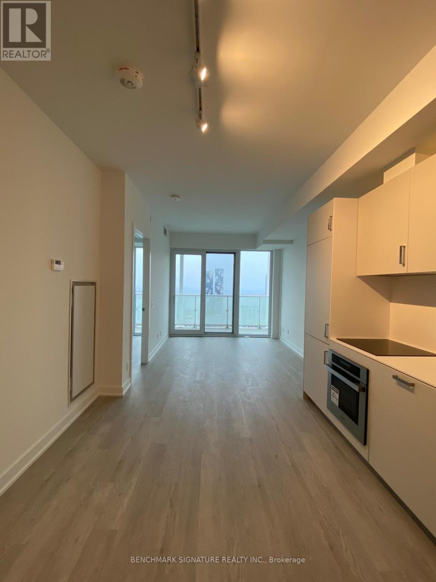 5607 - 88 QUEEN STREET E, Toronto, Ontario