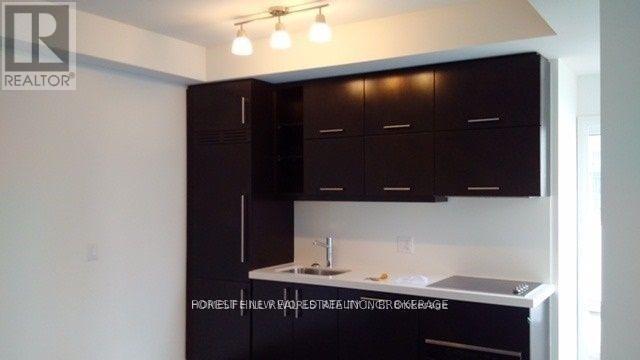 1208 - 1080 Bay Street, Toronto, Ontario M5S 0A6 - Photo 3 - C12524796