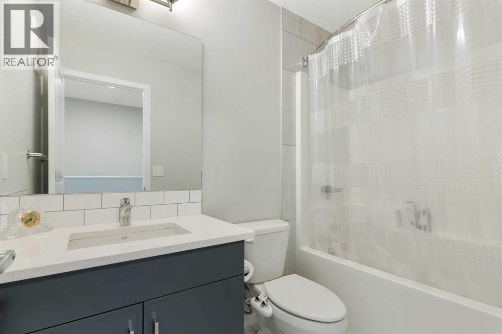 249 Masters Avenue Se, Calgary, Alberta  T3M 2C1 - Photo 14 - A2252465