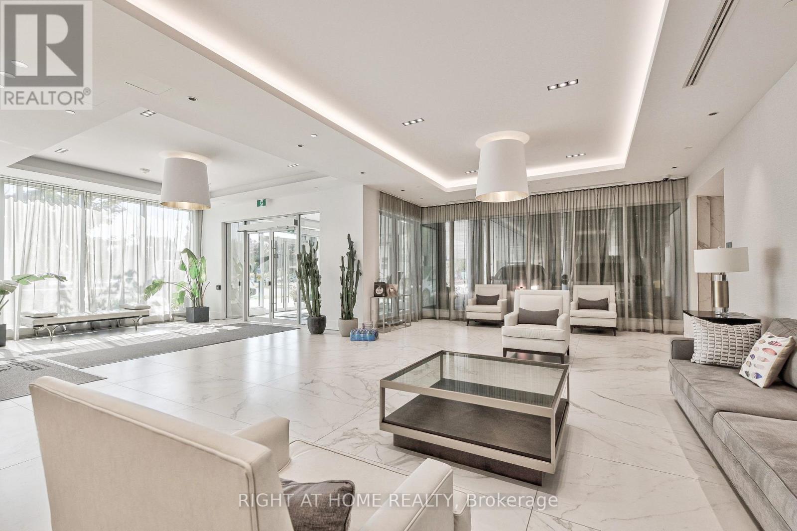 1806 - 1926 Lake Shore Boulevard W, Toronto, Ontario M6S 0B1 - Photo 6 - W12481797