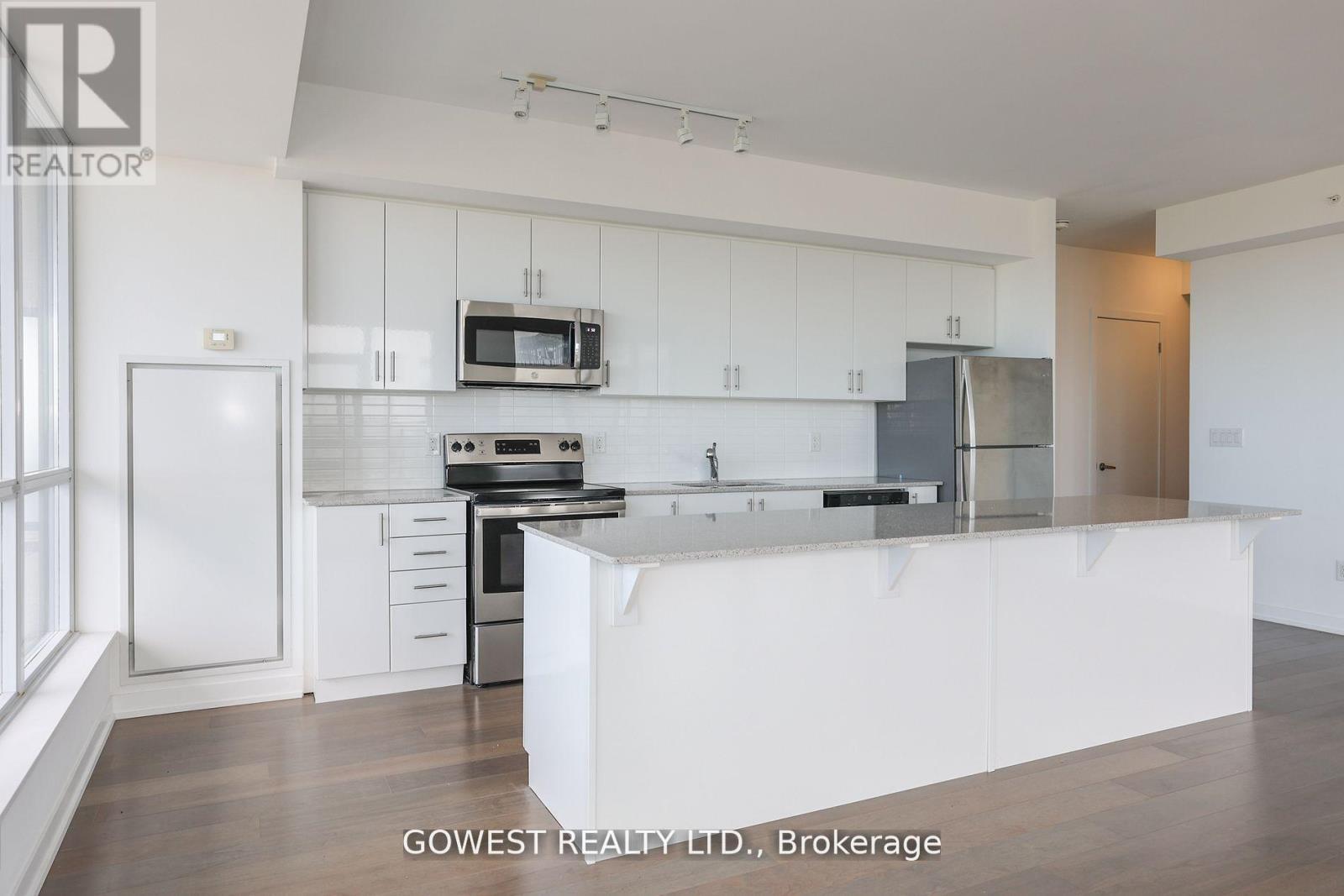 705 - 550 North Service Road, Grimsby, Ontario L3M 0H9 - Photo 10 - X12514932