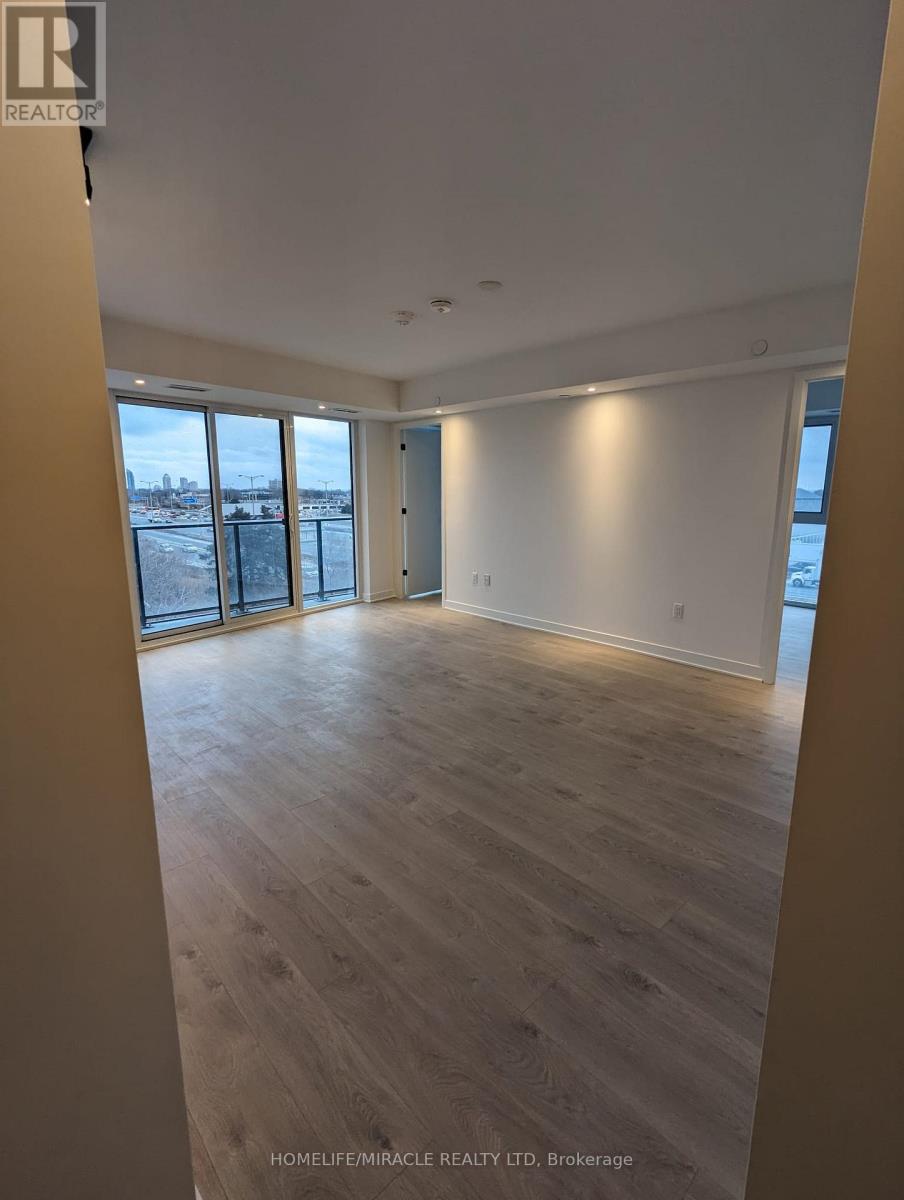 426 - 36 Zorra Street, Toronto, Ontario M8Z 0G5 - Photo 13 - W12524766