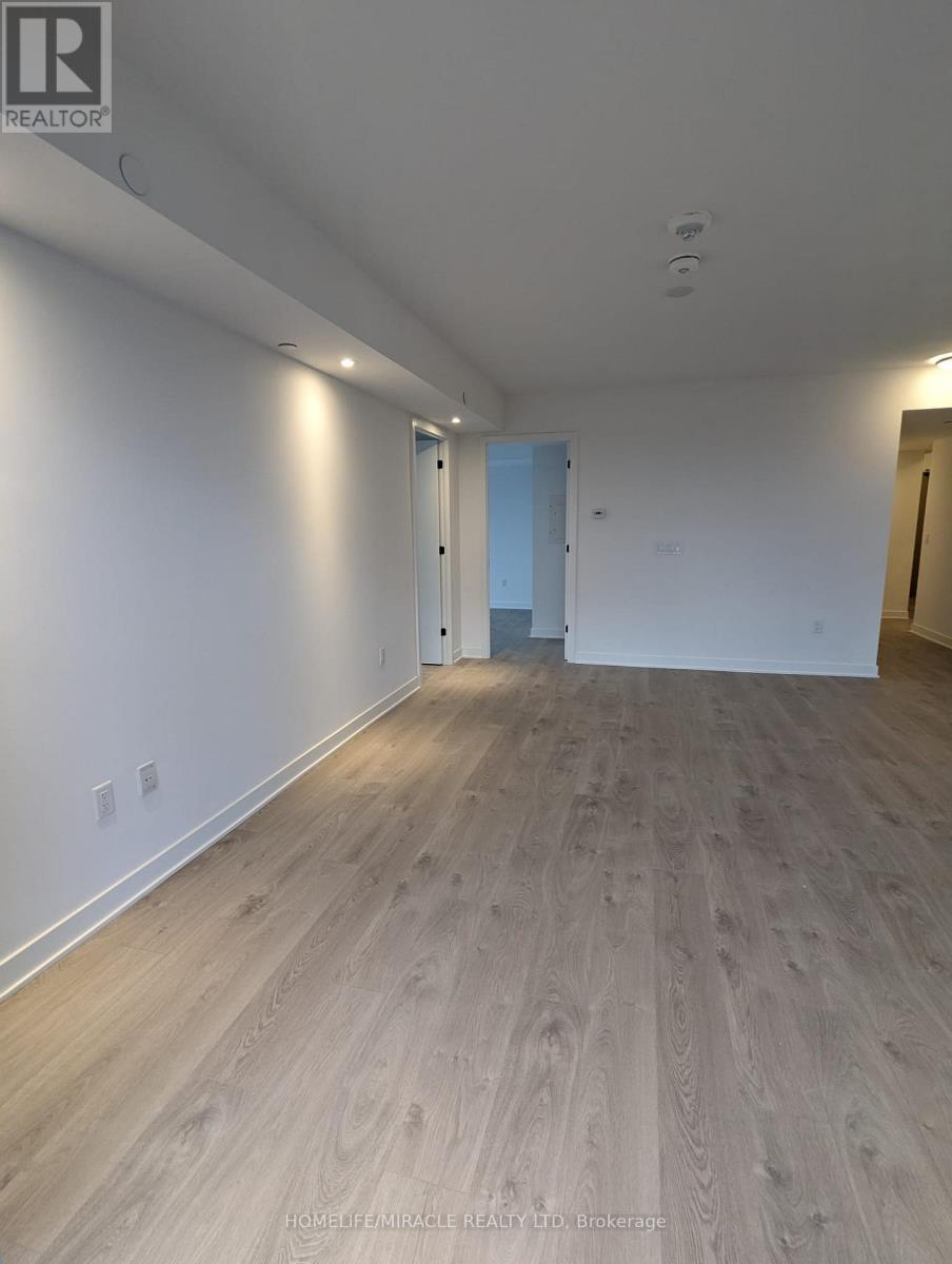 426 - 36 Zorra Street, Toronto, Ontario M8Z 0G5 - Photo 18 - W12524766
