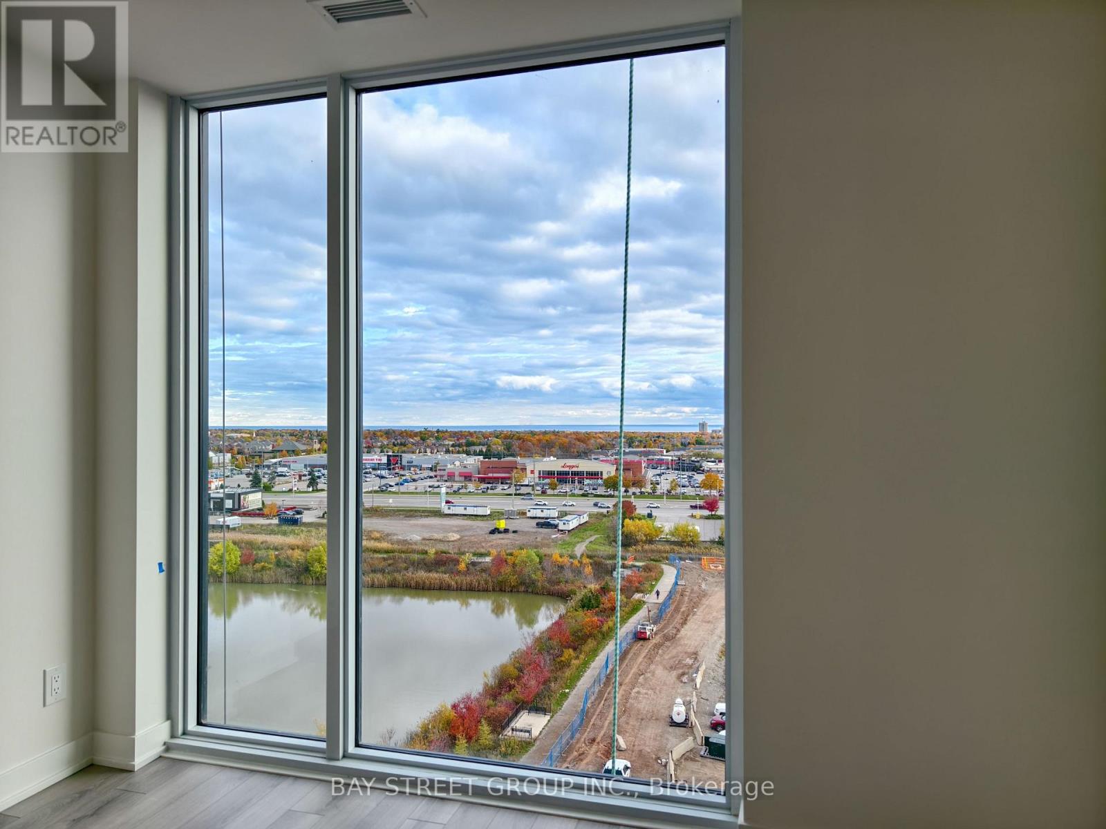 1004 - 3071 Trafalgar Road, Oakville, Ontario  L6H 8C6 - Photo 12 - W12524792