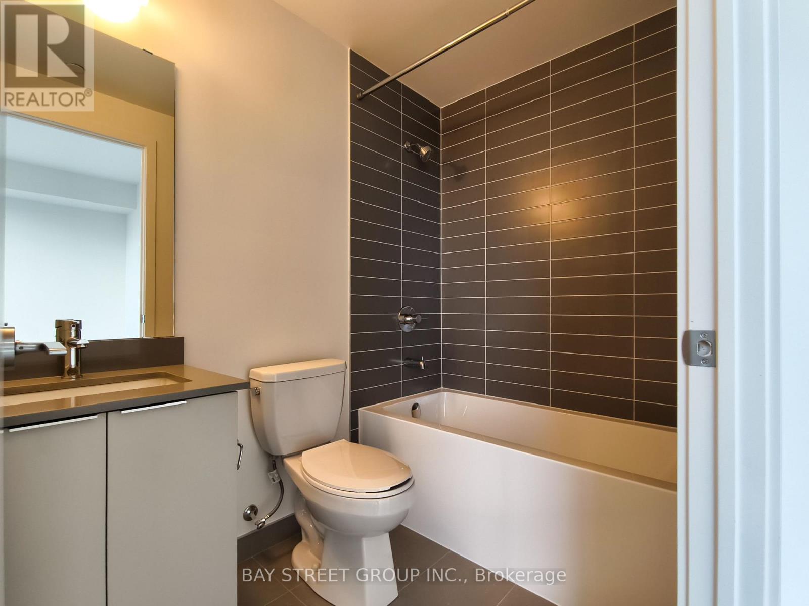 1004 - 3071 Trafalgar Road, Oakville, Ontario  L6H 8C6 - Photo 14 - W12524792