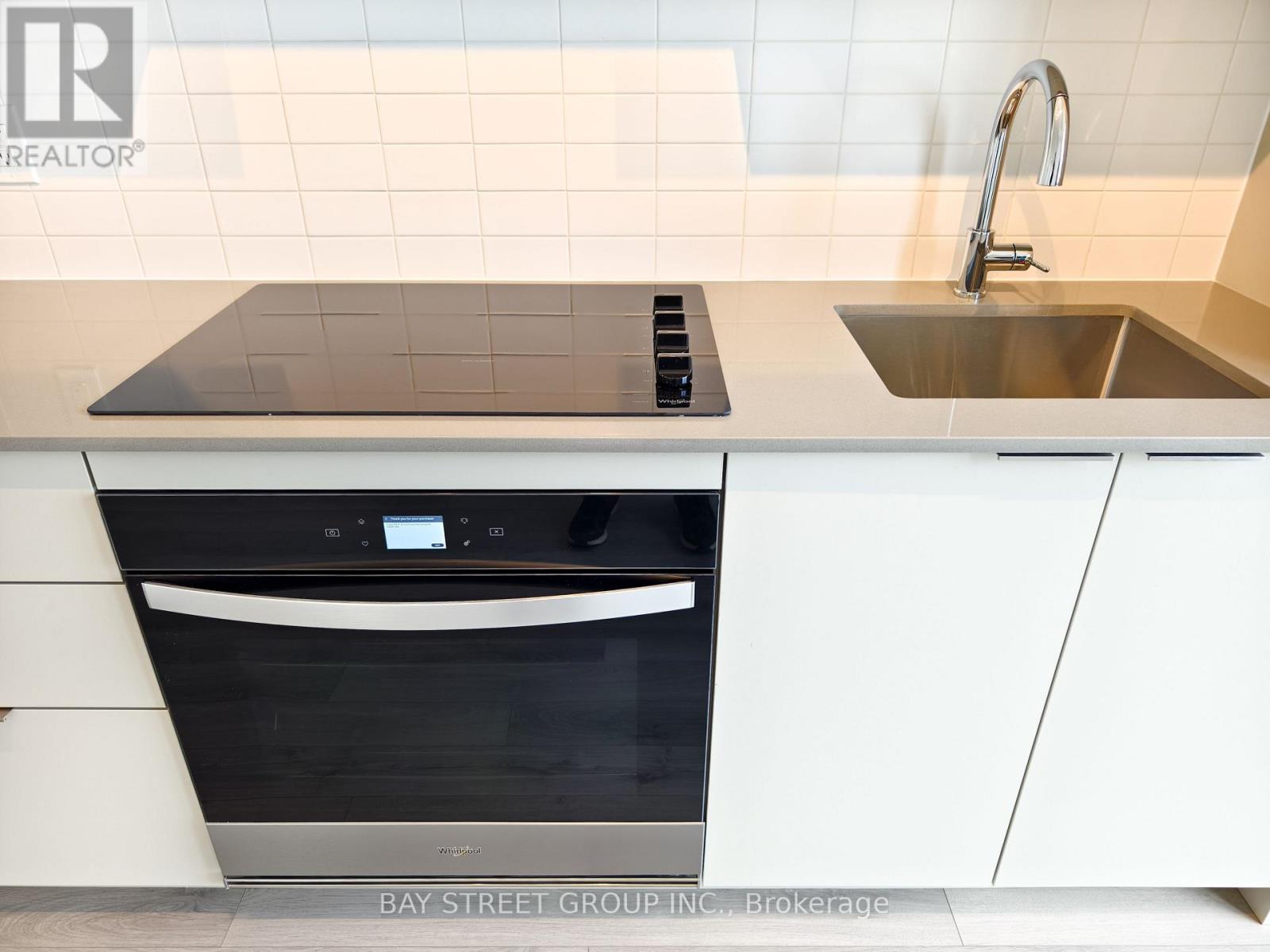 1004 - 3071 Trafalgar Road, Oakville, Ontario  L6H 8C6 - Photo 7 - W12524792