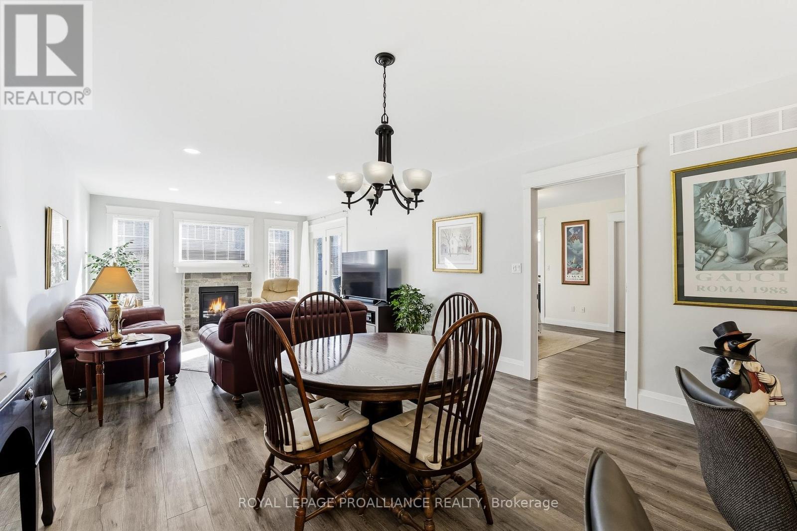 23 Cove Crescent, Brighton, Ontario K0K 1K0 - Photo 12 - X12524800