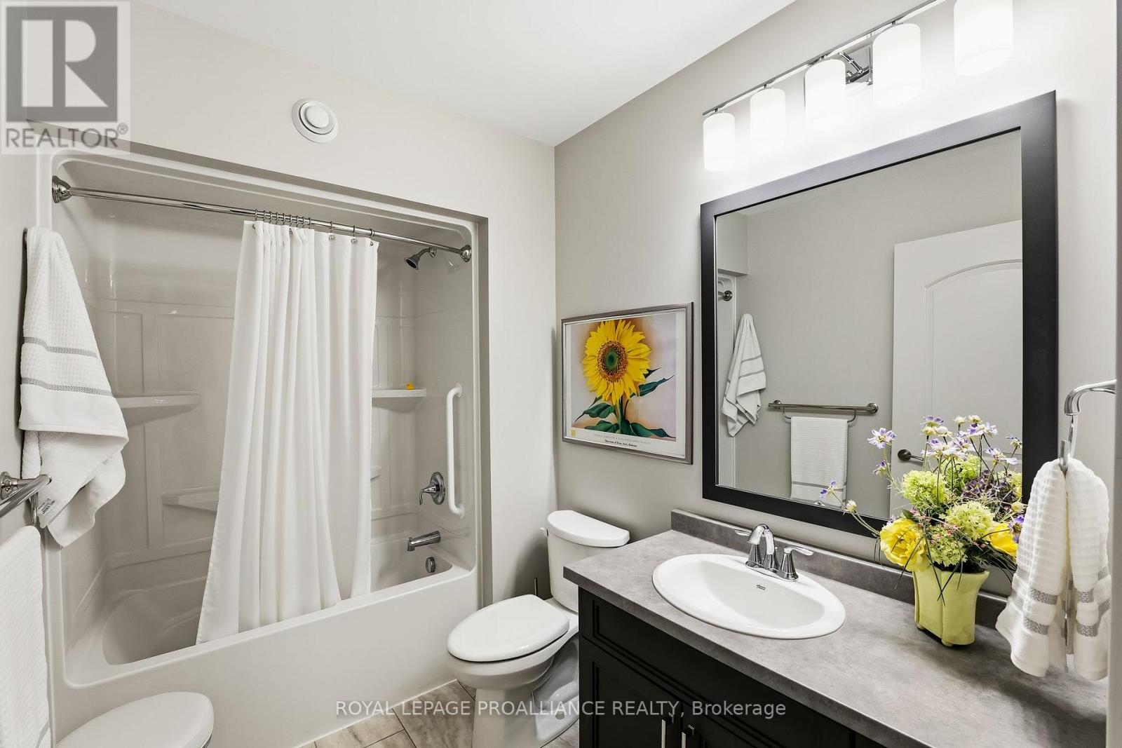 23 Cove Crescent, Brighton, Ontario K0K 1K0 - Photo 25 - X12524800