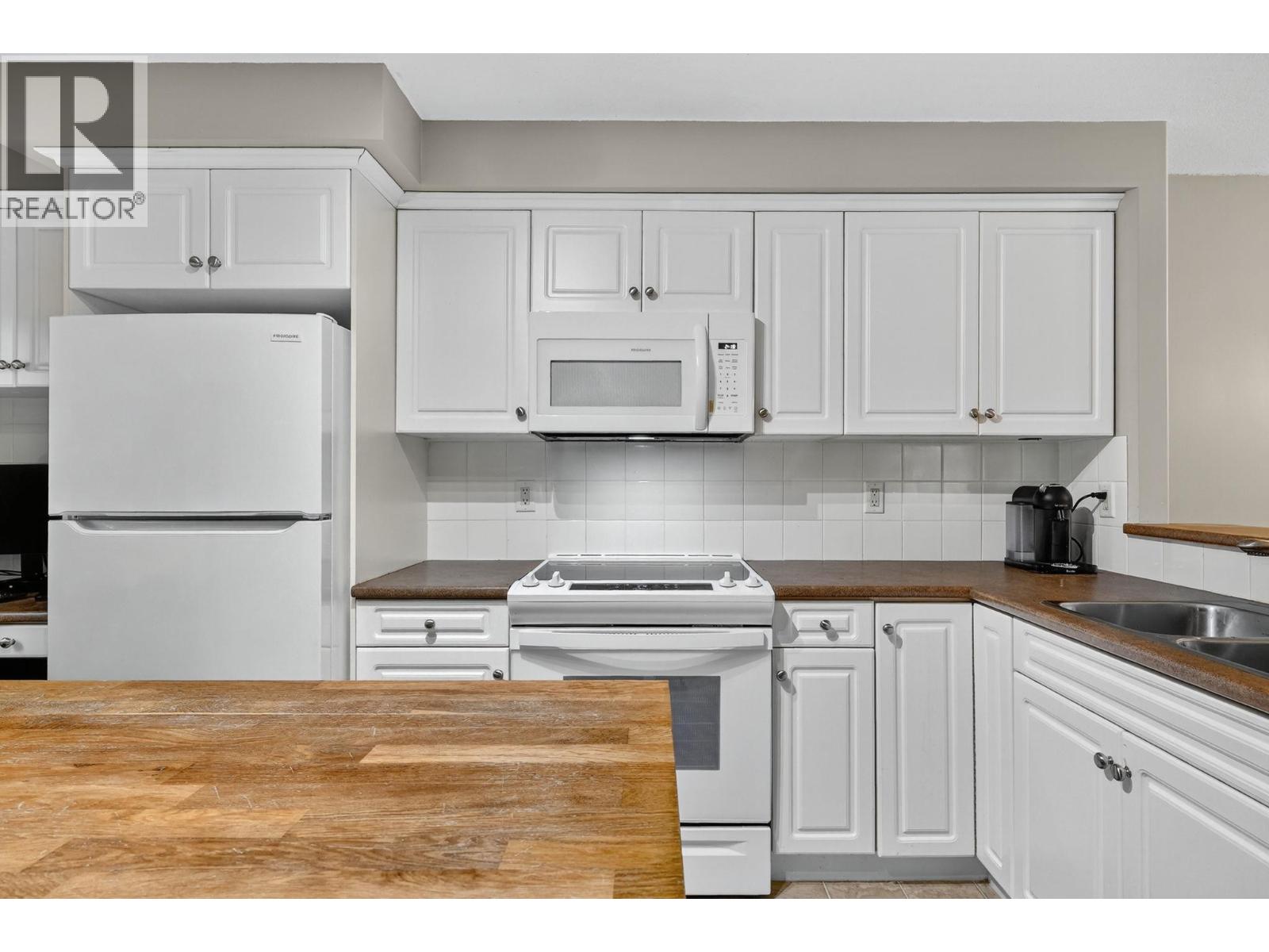 686 Lequime Road Unit# 306, Kelowna, British Columbia V1W 1A4 - Photo 15 - 10368789