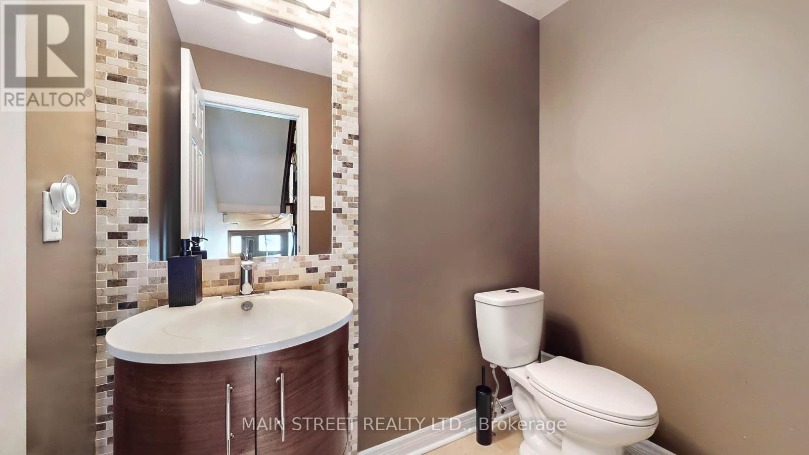 10 - 8900 Bathurst Street, Vaughan, Ontario  L4J 8A7 - Photo 16 - N12496162