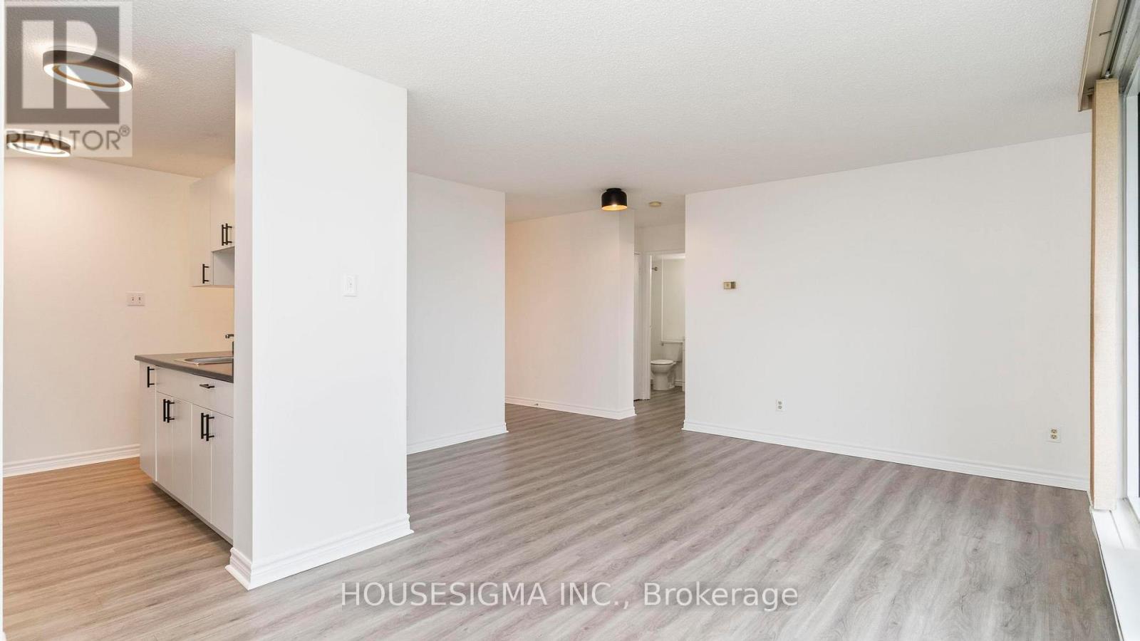 610 - 1105 Jalna Boulevard, London South, Ontario  N6E 2S9 - Photo 15 - X12524810