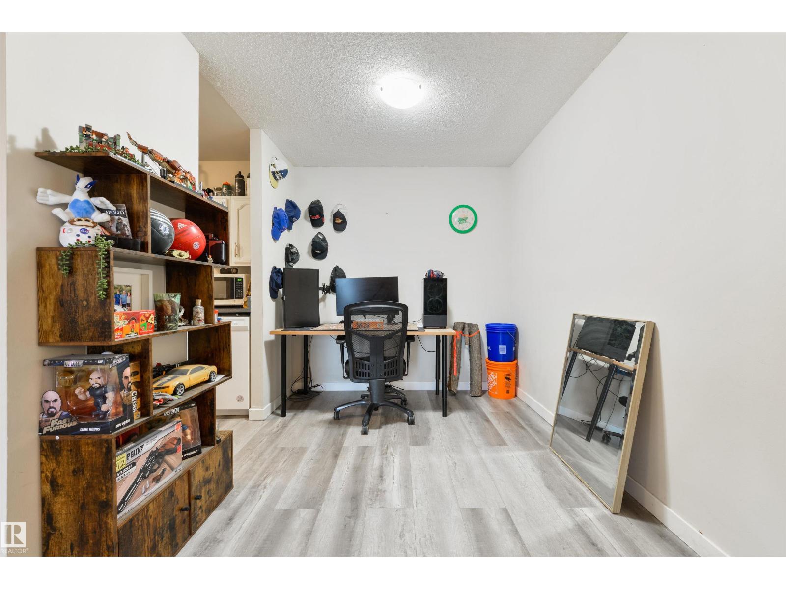 #908 10145 109 St Nw, Edmonton, Alberta T5J 3M5 - Photo 13 - E4465168