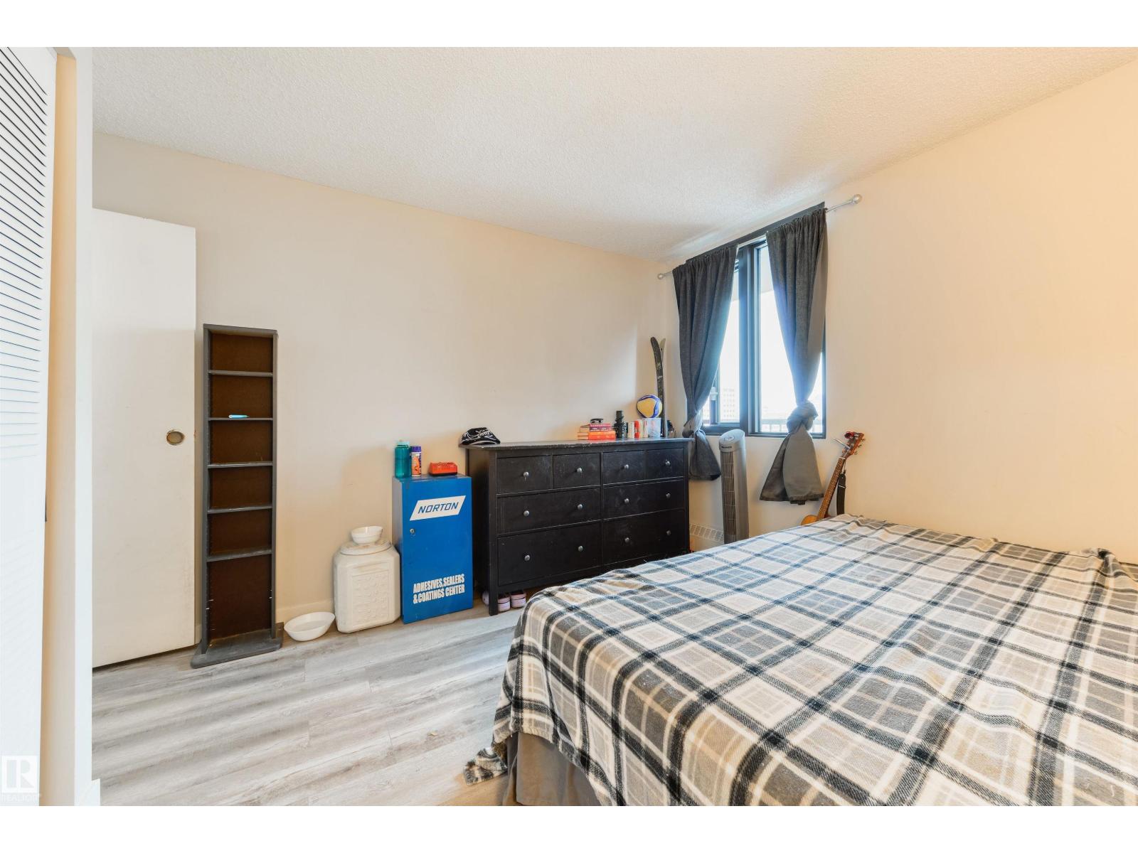 #908 10145 109 St Nw, Edmonton, Alberta T5J 3M5 - Photo 15 - E4465168