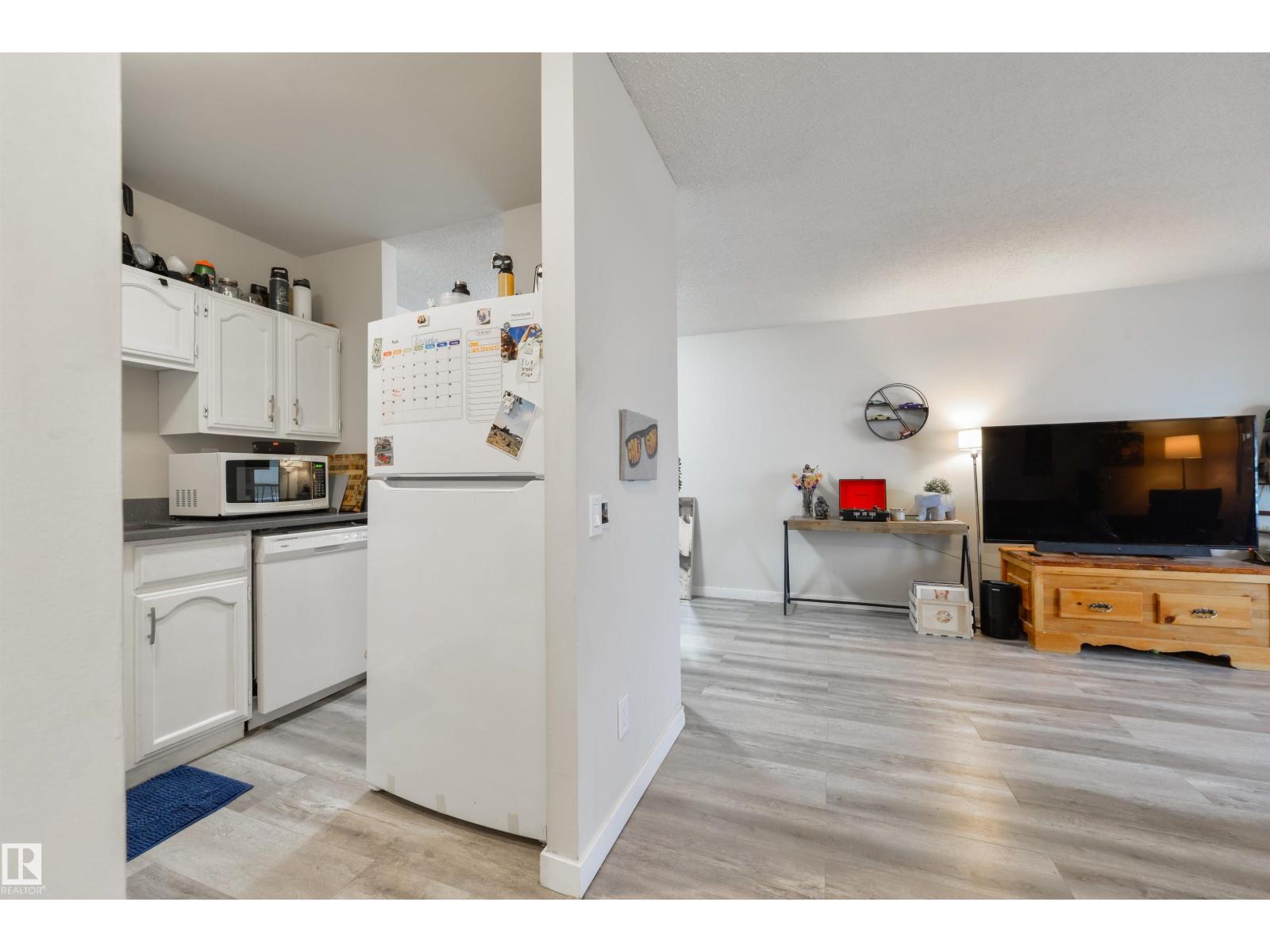 #908 10145 109 St Nw, Edmonton, Alberta T5J 3M5 - Photo 9 - E4465168